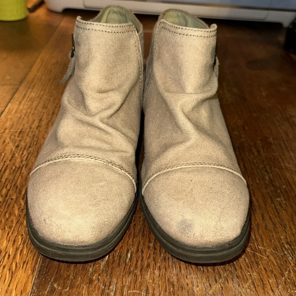 Sorel Women's Major Low Cut Chukka Boots 7.5 Beige Canvas Zip Booties NL2162-265